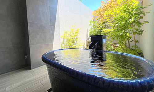 サウナ付き天然温泉貸切風呂