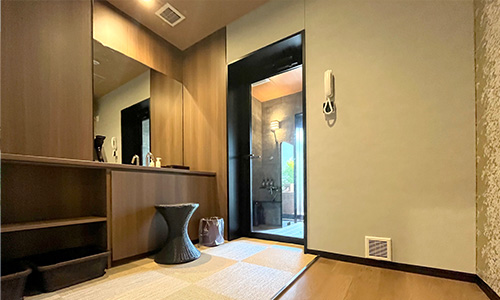 サウナ付き天然温泉貸切風呂